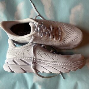 Hoka Clifton W 9 Athletic Shoe